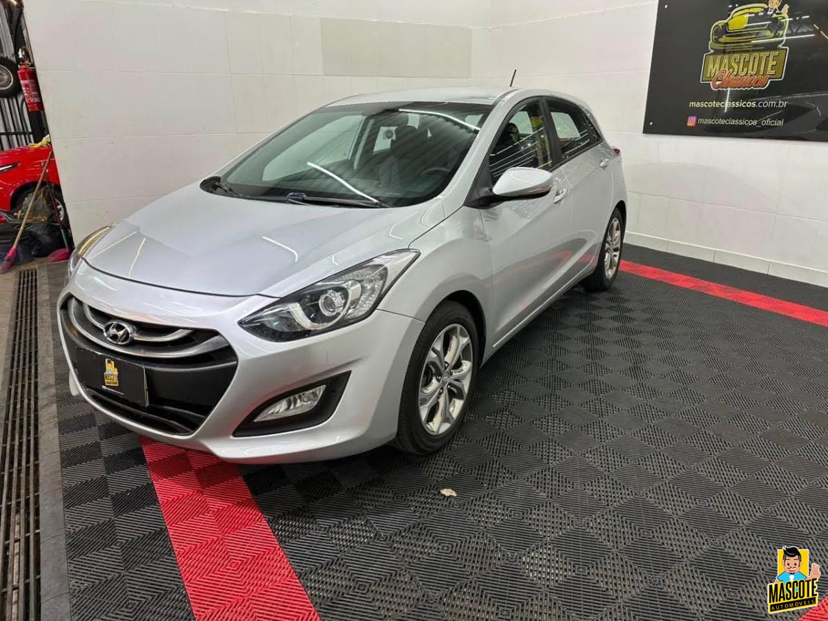 Modelo I30 1.8