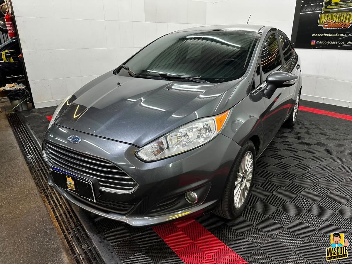 FIESTA SED. TITAN. 1.6