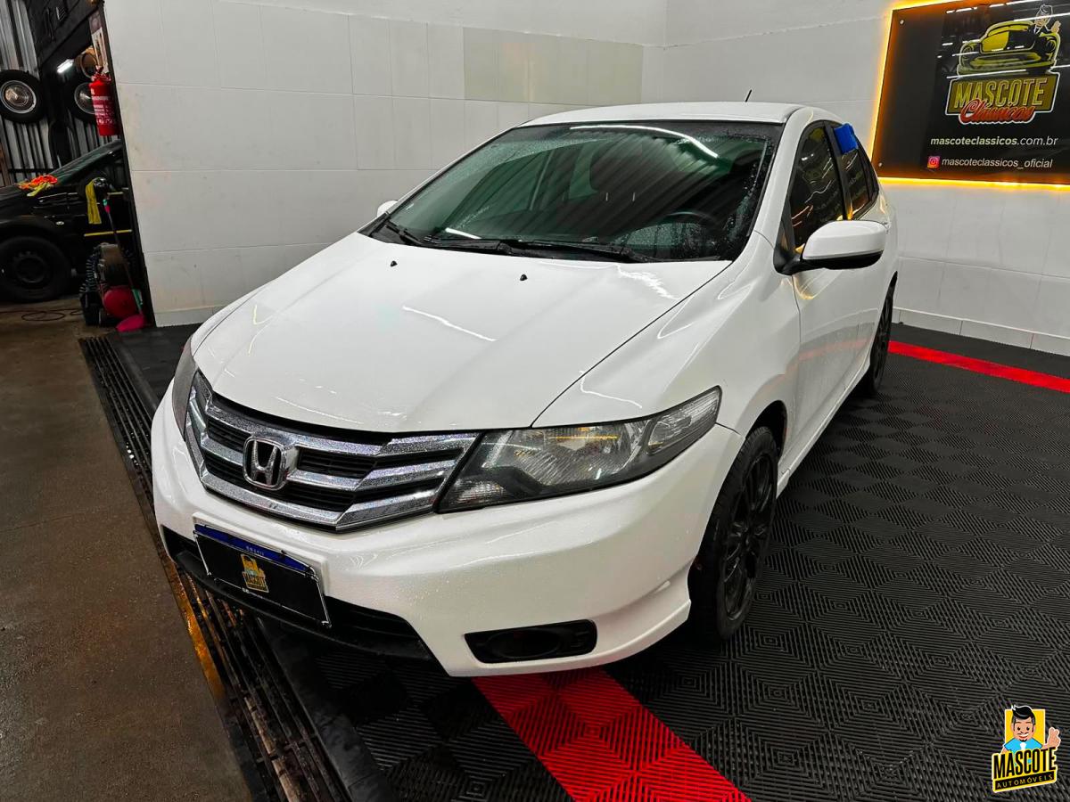 Modelo CITY SEDAN LX 1.5
CITY SEDAN LX 1.5
